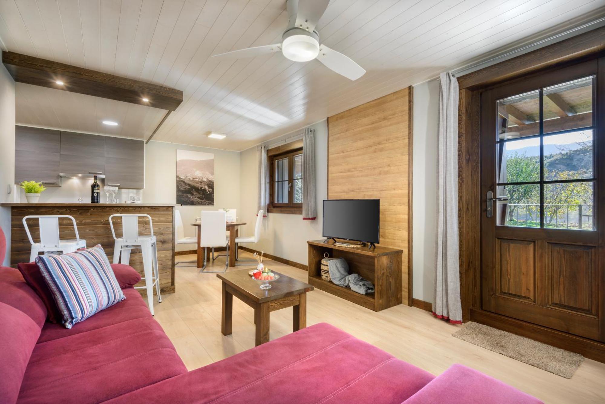 Casa Otal Lägenhet Jaca Exteriör bild