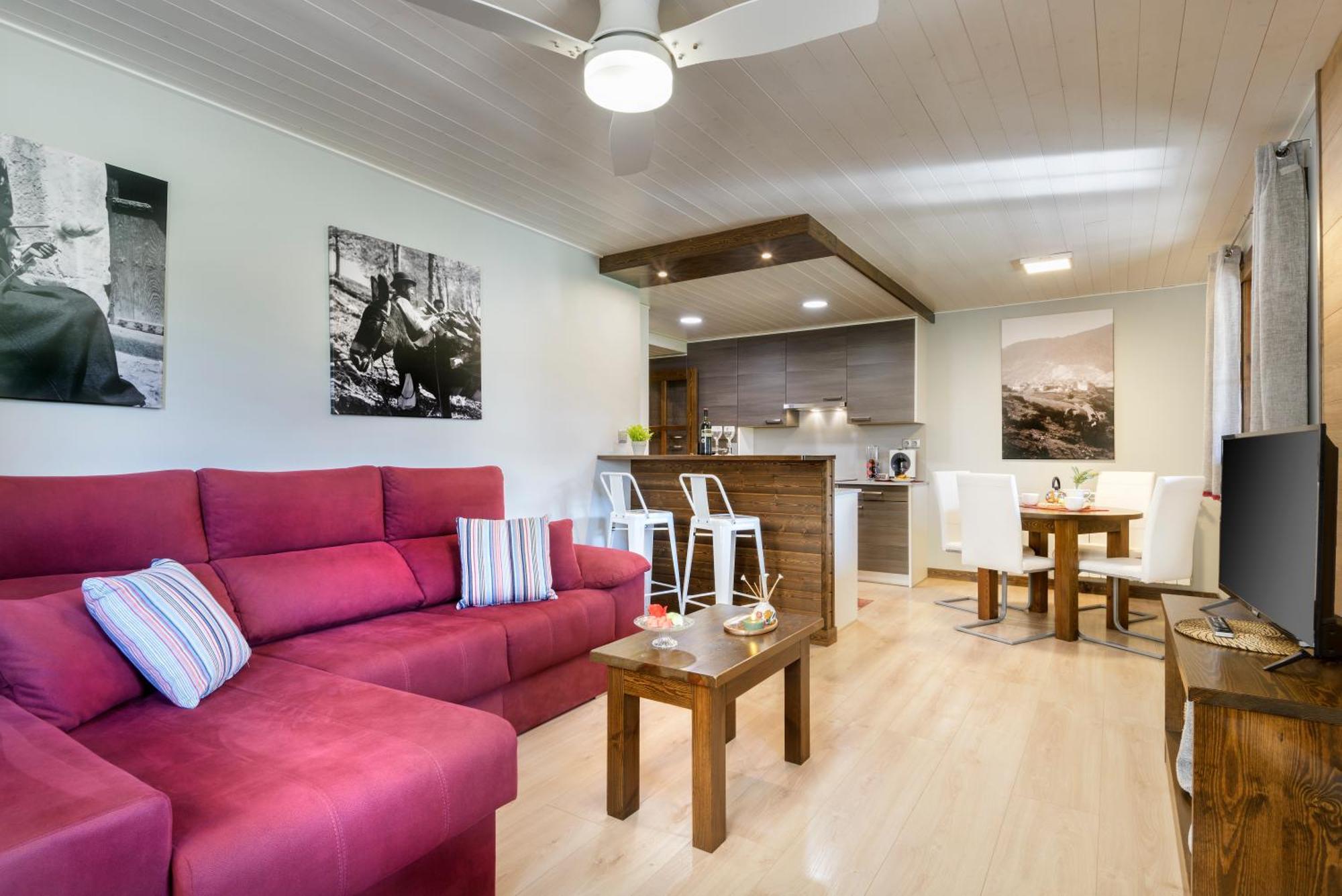 Casa Otal Lägenhet Jaca Exteriör bild